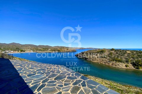 Сasa de 12 dormitorios en venta en Cadaqués, Gerona, Cataluña, Spain № 5934 - foto 9