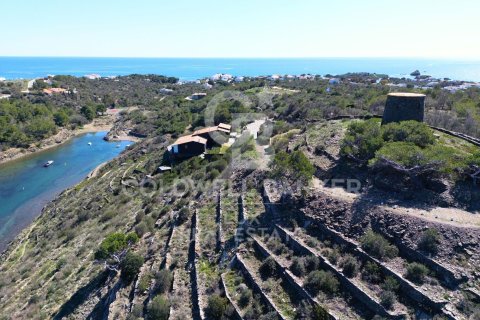 Сasa de 12 dormitorios en venta en Cadaqués, Gerona, Cataluña, Spain № 5934 - foto 7