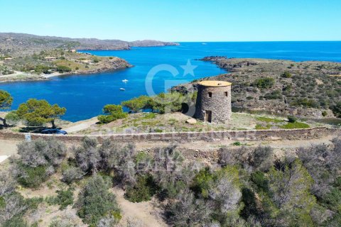 Сasa de 12 dormitorios en venta en Cadaqués, Gerona, Cataluña, Spain № 5934 - foto 3
