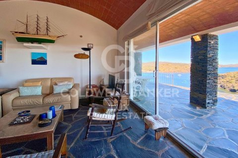 Сasa de 12 dormitorios en venta en Cadaqués, Gerona, Cataluña, Spain № 5934 - foto 13
