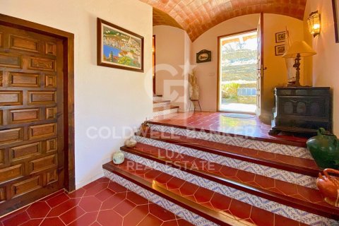 Сasa de 12 dormitorios en venta en Cadaqués, Gerona, Cataluña, Spain № 5934 - foto 14