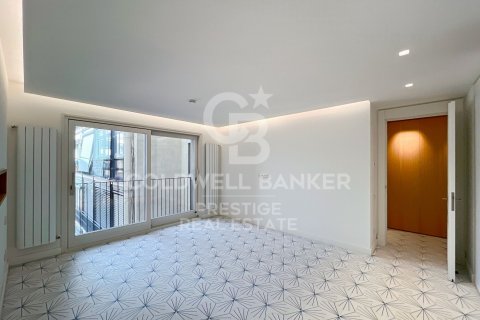 2 bedrooms apartment for sale in Barcelona, Catalonia, Spain № 5932 - photo 6
