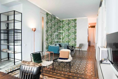 3 bedrooms apartment for sale in Barcelona, Catalonia, Spain № 4339