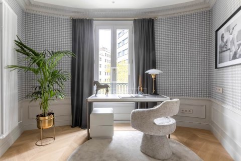 4 bedrooms apartment for sale in Barcelona, Catalonia, Spain № 4336 - photo 18