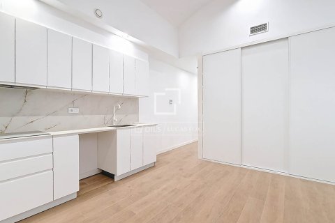 2 chambres apartment à vendre à Vilanova i la Geltru, Barcelona, Catalonia, Spain № 4338 - photo 7