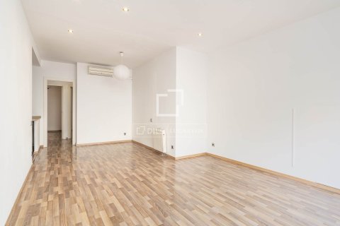 2 bedrooms apartment for sale in Barcelona, Catalonia, Spain № 6374 - photo 11