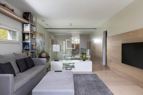 6 bedrooms villa for sale in Barcelona, Catalonia, Spain № 6368 - photo 26