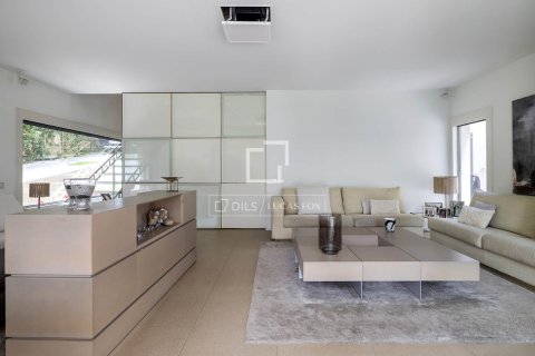 6 bedrooms villa for sale in Barcelona, Catalonia, Spain № 6368 - photo 9