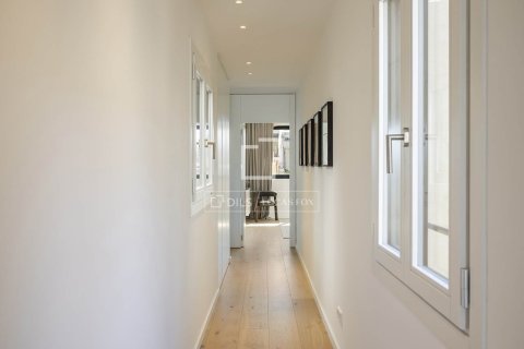 2 bedrooms penthouse for sale in Barcelona, Catalonia, Spain № 4414 - photo 8