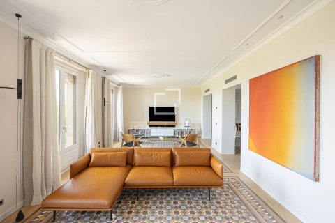 3 bedrooms apartment for sale in Barcelona, Catalonia, Spain № 4412 - photo 8