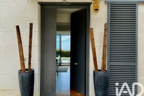 5 bedrooms house for rent in Sant Vicenc De Montalt, Barcelona, Catalonia, Spain № 8460 - photo 3