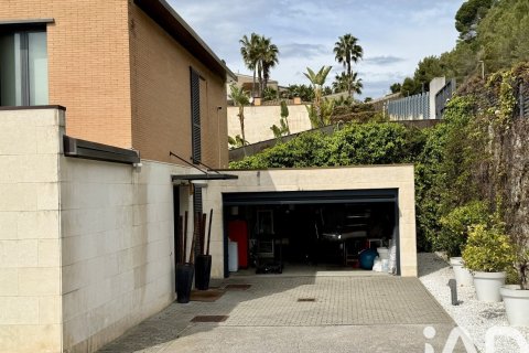 5 bedrooms house for rent in Sant Vicenc De Montalt, Barcelona, Catalonia, Spain № 8460 - photo 28