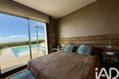 5 bedrooms house for rent in Sant Vicenc De Montalt, Barcelona, Catalonia, Spain № 8460 - photo 13
