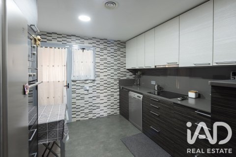 3 bedrooms duplex for sale in Cornella De Llobregat, Barcelona, Catalonia, Spain № 8459 - photo 10