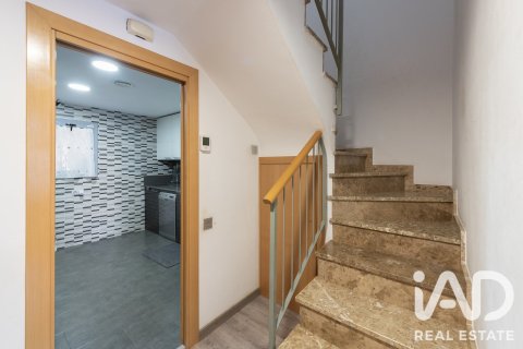 3 bedrooms duplex for sale in Cornella De Llobregat, Barcelona, Catalonia, Spain № 8459 - photo 19