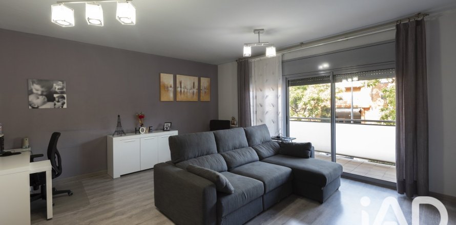 3 bedrooms duplex for sale in Cornella De Llobregat, Barcelona, Catalonia, Spain № 8459