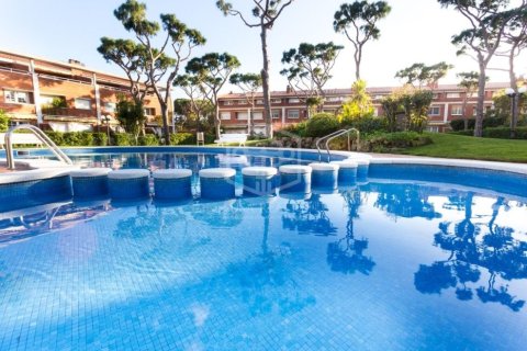 6 bedrooms townhouse for sale in Gava, Barcelona, Catalonia, Spain № 1007 - photo 2