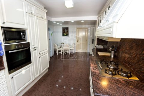 Villa de 6 dormitorios en venta en Gavà, Barcelona, Cataluña, Spain № 1006 - foto 13