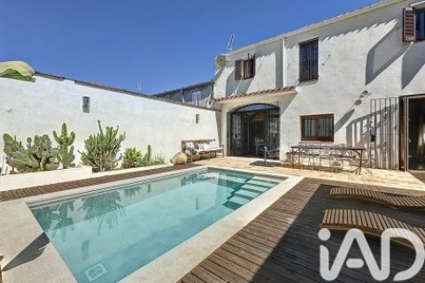 4 bedrooms villa for sale in Llorenc Del Penedes, Tarragona, Catalonia, Spain № 7445