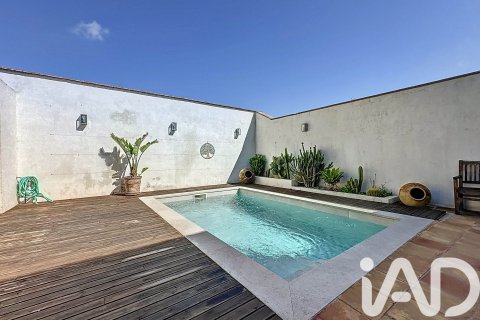 4 bedrooms villa for sale in Llorenc Del Penedes, Tarragona, Catalonia, Spain № 7445 - photo 28