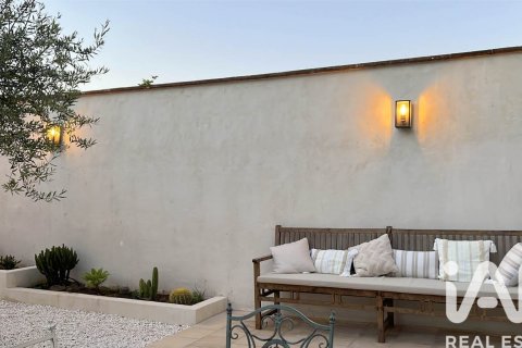 4 bedrooms villa for sale in Llorenc Del Penedes, Tarragona, Catalonia, Spain № 7445 - photo 24