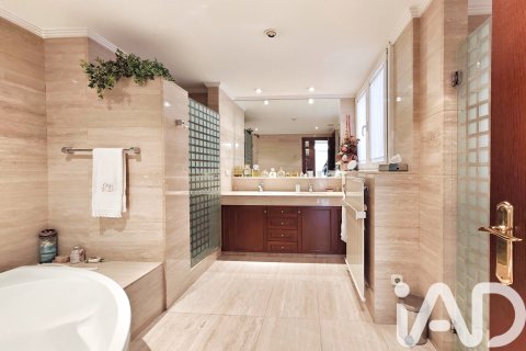 Apartamento de 5 dormitorios en venta en Igualada, Barcelona, Cataluña, Spain № 7442 - foto 5