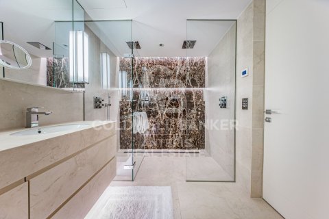 4 bedrooms apartment for sale in Barcelona, Catalonia, Spain № 5331 - photo 23