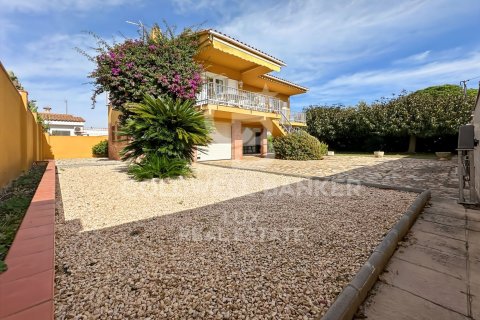 3 chambres house à vendre à L'Escala, Girona, Catalonia, Spain № 5467 - photo 24