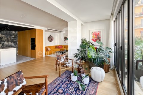 Apartamento de 2 dormitorios en venta en Barcelona, Cataluña, Spain № 5465 - foto 14