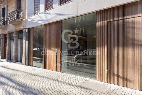 Apartamento de 2 dormitorios en venta en Barcelona, Cataluña, Spain № 5465 - foto 7
