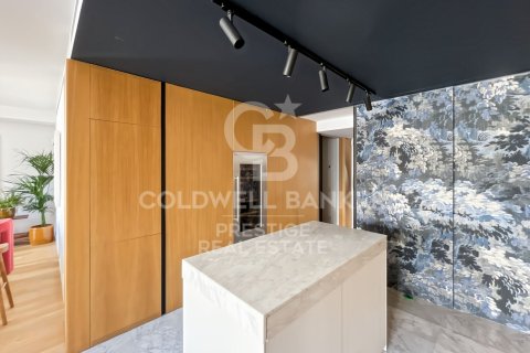 Apartamento de 2 dormitorios en venta en Barcelona, Cataluña, Spain № 5465 - foto 10
