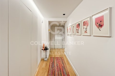 Apartamento de 2 dormitorios en venta en Barcelona, Cataluña, Spain № 5465 - foto 17