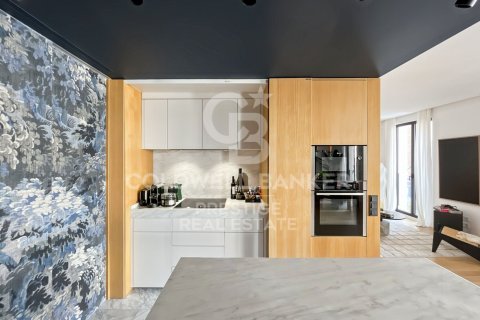 Apartamento de 2 dormitorios en venta en Barcelona, Cataluña, Spain № 5465 - foto 11