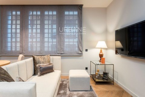 2 bedrooms apartment for sale in Ciutat Vella, Barcelona, Catalonia, Spain № 2659 - photo 5
