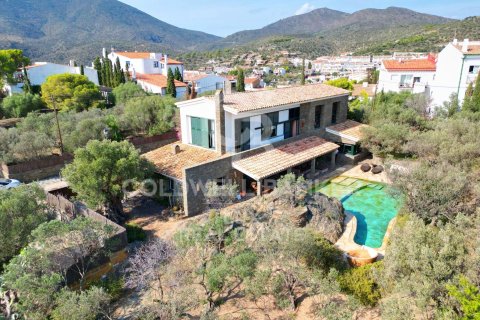 7 chambres villa à vendre à Cadaques, Girona, Catalonia, Spain № 5963 - photo 3