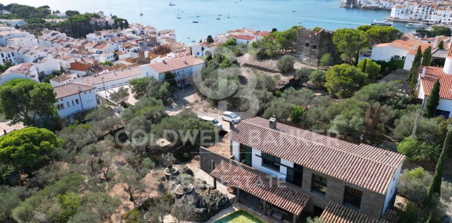 7 chambres villa à vendre à Cadaques, Girona, Catalonia, Spain № 5963