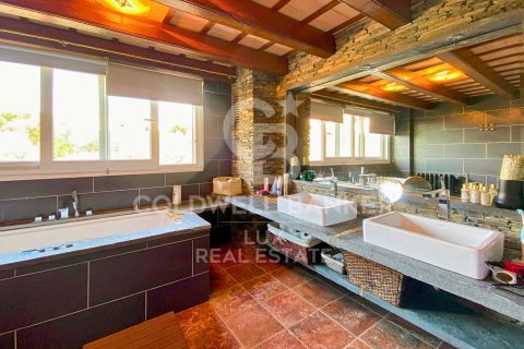 7 chambres villa à vendre à Cadaques, Girona, Catalonia, Spain № 5963 - photo 26