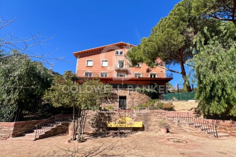 8 bedrooms house for sale in Barcelona, Catalonia, Spain № 5965