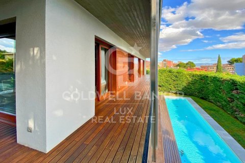 Купить дом в Фигерас, Испания с 4 спальни, 374м², № 5961 - фото 24