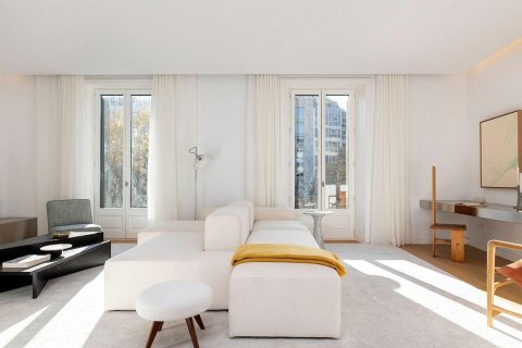 Apartamento de 4 dormitorios en venta en Passeig de Gracia Barcelona, Cataluña, Spain № 3402 - foto 8