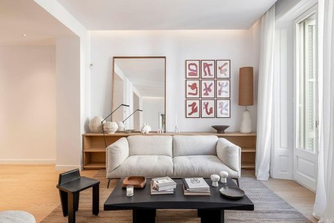 Apartamento de 2 dormitorios en venta en Passeig de Gracia Barcelona, Cataluña, Spain № 3401 - foto 13