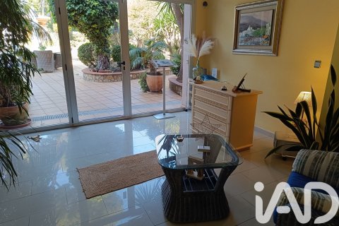 318 m² house à vendre à Roda de Berà, Tarragona, Catalonia, Spain № 7368 - photo 21