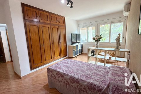 5 bedrooms house for sale in Argentona, Barcelona, Catalonia, Spain № 8324 - photo 12