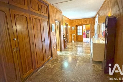5 bedrooms house for sale in Argentona, Barcelona, Catalonia, Spain № 8324 - photo 9
