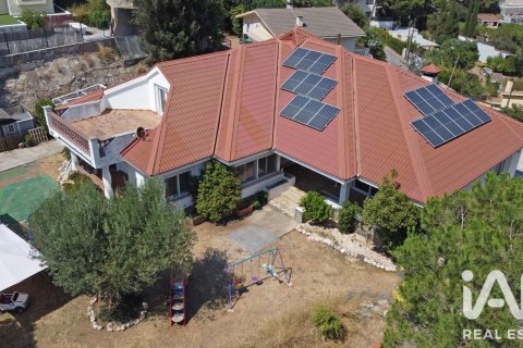 5 bedrooms house for sale in Argentona, Barcelona, Catalonia, Spain № 8324 - photo 2
