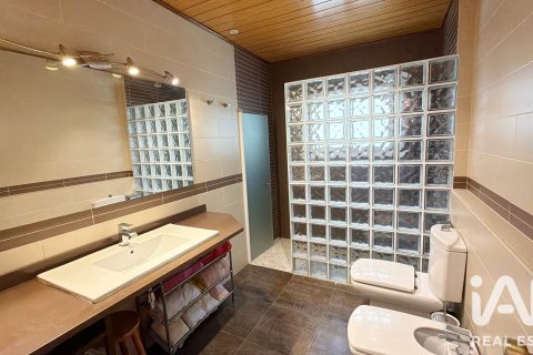 5 bedrooms house for sale in Argentona, Barcelona, Catalonia, Spain № 8324 - photo 15