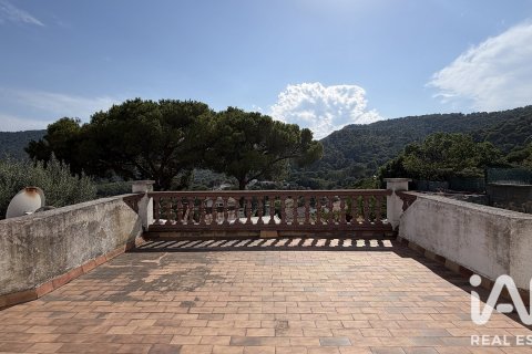 5 bedrooms house for sale in Argentona, Barcelona, Catalonia, Spain № 8324 - photo 21