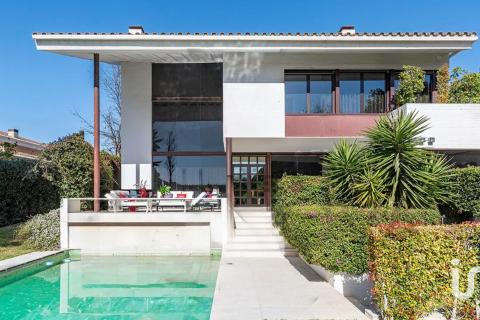 4 bedrooms house for sale in Reus, Tarragona, Catalonia, Spain № 4906