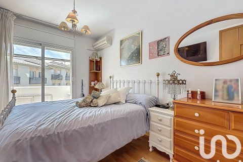 5 bedrooms townhouse for sale in Sant Pere de Ribes, Barcelona, Catalonia, Spain № 4901 - photo 24