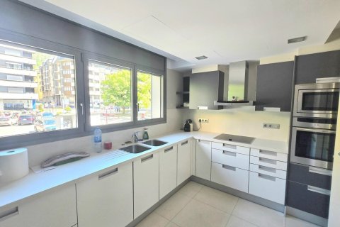 3 bedrooms apartment for sale in Principado De Andorra (Ninguna Poblacion Tiene C.P.), Lleida, Catalonia, Spain № 7755 - photo 23